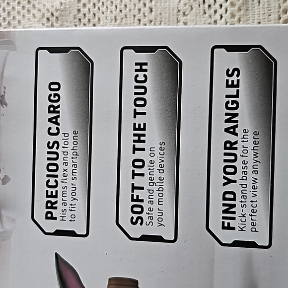 Yoda Phone Holder - Picture 2 of 3